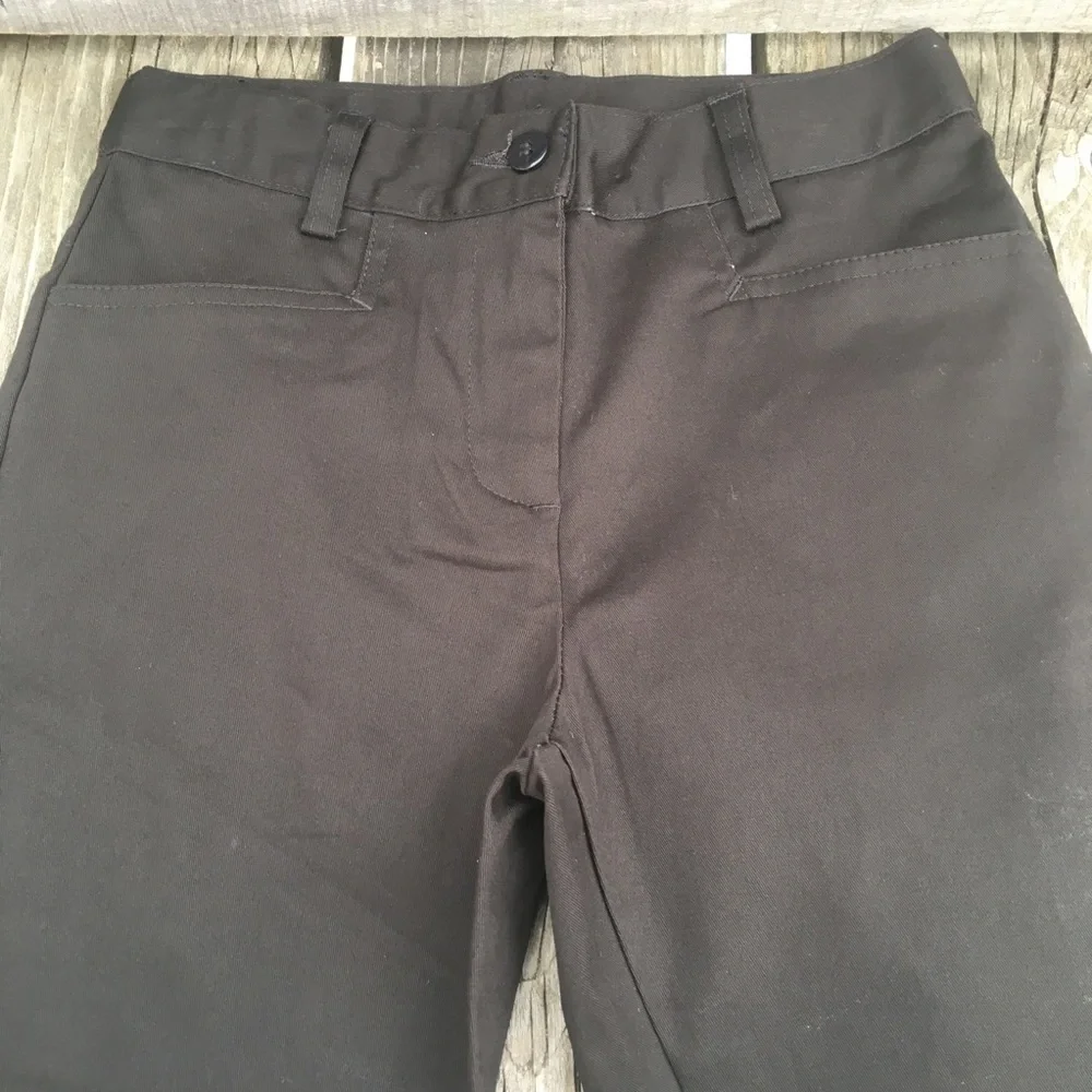Universal front pockets